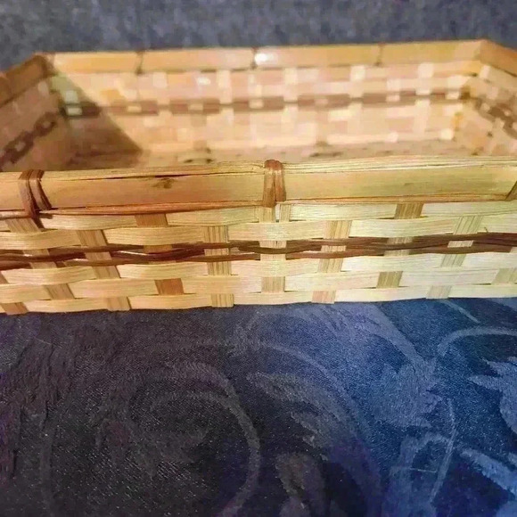 Bamboo Basket/Tray w/Dark Brown Weave - Picture 3 of 8